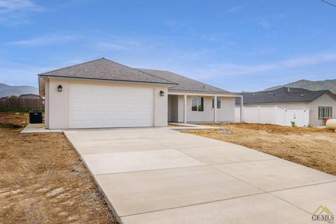 20204 Sears Dr, Tehachapi, CA 93561 photo 2