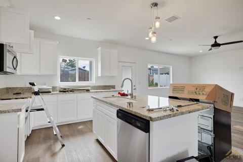20204 Sears Dr, Tehachapi, CA 93561 photo 7