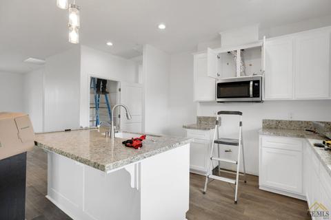 20204 Sears Dr, Tehachapi, CA 93561 photo 8