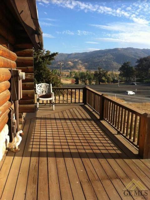29521 N Lower Valley Rd, Tehachapi, CA 93561 photo 2