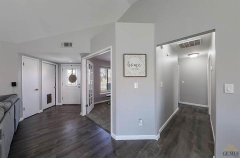 4604 Wetherby Ct, Bakersfield, CA 93311 photo 12