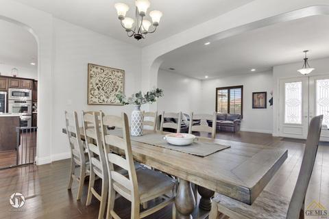 12808 Eversham Dr, Bakersfield, CA 93311 photo 12