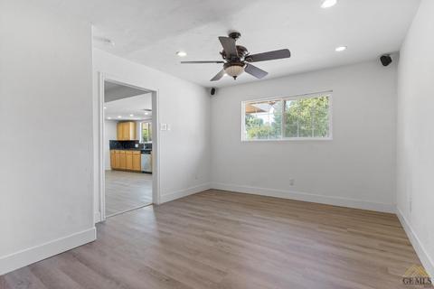 6709 Pinecone Ave, Bakersfield, CA 93308 photo 17