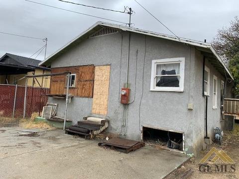 112 Fillmore St, Taft, CA 93268 photo 17