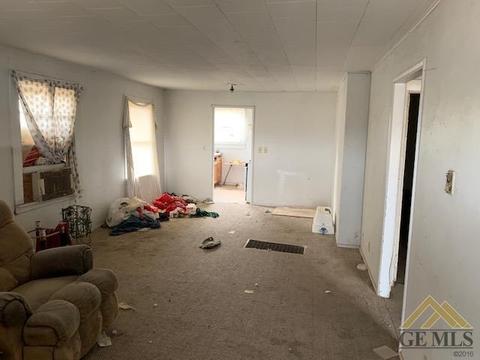 112 Fillmore St, Taft, CA 93268 photo 8