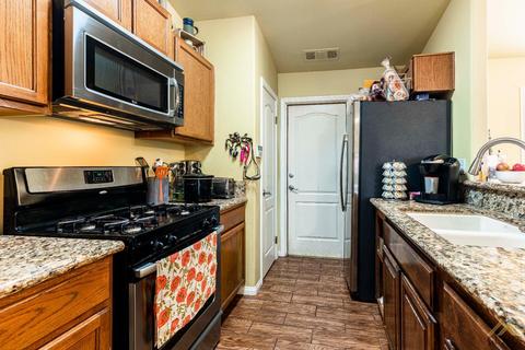 3101 Neah Bay Dr, Bakersfield, CA 93312 photo 12