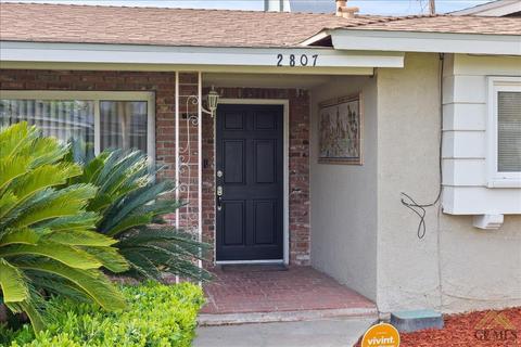 2807 Driller Ave, Bakersfield, CA 93306 photo 3