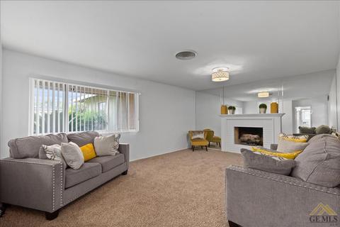 2807 Driller Ave, Bakersfield, CA 93306 photo 5