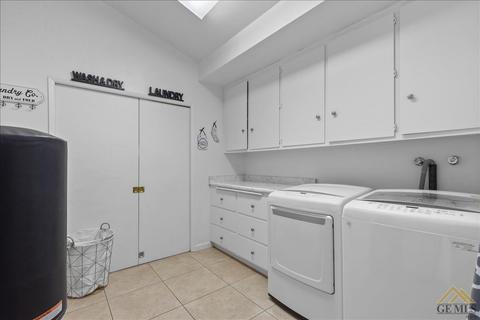 2807 Driller Ave, Bakersfield, CA 93306 photo 13