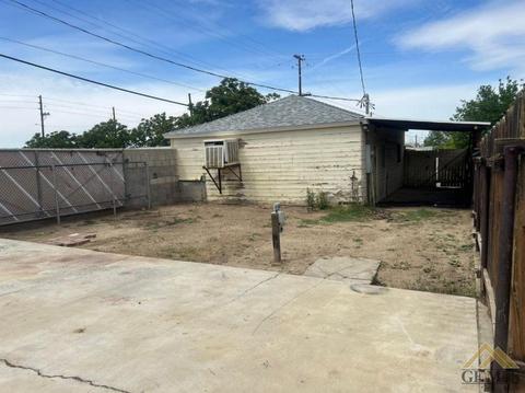319 Buchanan St, Taft, CA 93268 photo 6