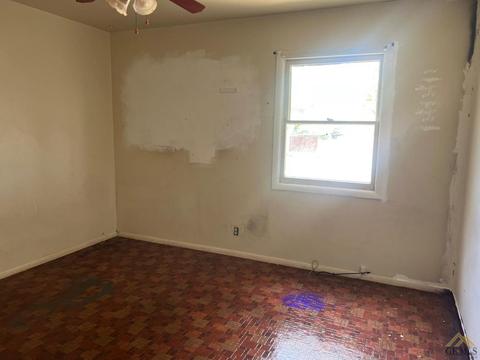 319 Buchanan St, Taft, CA 93268 photo 26