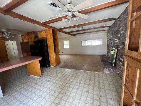 319 Buchanan St, Taft, CA 93268 photo 10