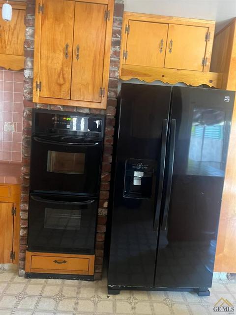 319 Buchanan St, Taft, CA 93268 photo 16