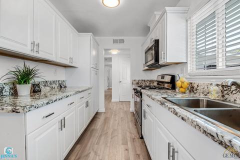 908 Bell Ave, Taft, CA 93268 photo 10