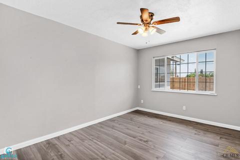 908 Bell Ave, Taft, CA 93268 photo 12