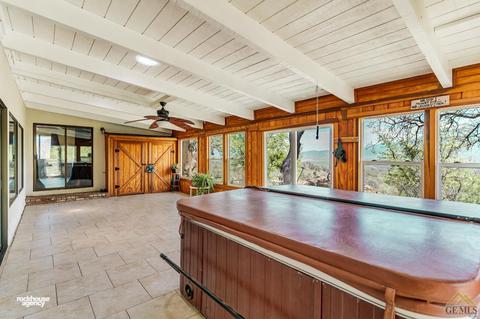 18500 Buckeye Pl, Tehachapi, CA 93561 photo 16