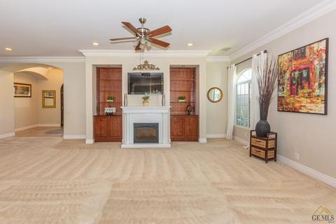 10326 Bluffshadow Dr, Bakersfield, CA 93306 photo 6