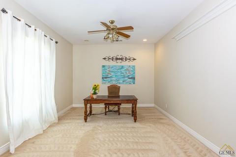 10326 Bluffshadow Dr, Bakersfield, CA 93306 photo 3