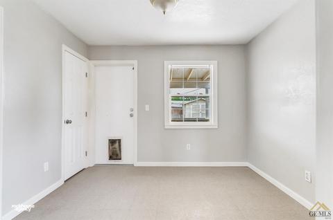 117 Taylor St, Taft, CA 93268 photo 13