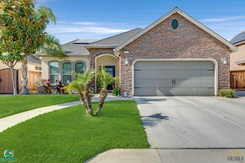 9222 Red Pine Dr, Shafter, CA 93263 photo 1