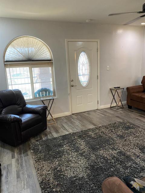 1306 E 19th St, Bakersfield, CA 93305 photo 7