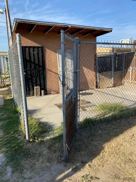 1306 E 19th St, Bakersfield, CA 93305 photo 33