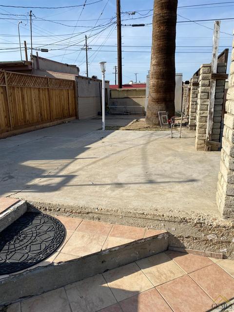 1306 E 19th St, Bakersfield, CA 93305 photo 31