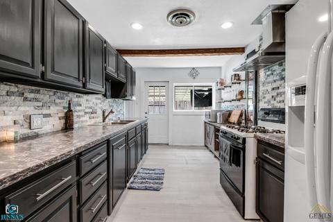 425 E St, Taft, CA 93268 photo 9