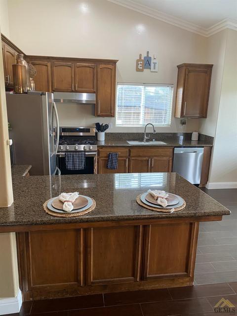 711 Rodeo St, Shafter, CA 93263 photo 11