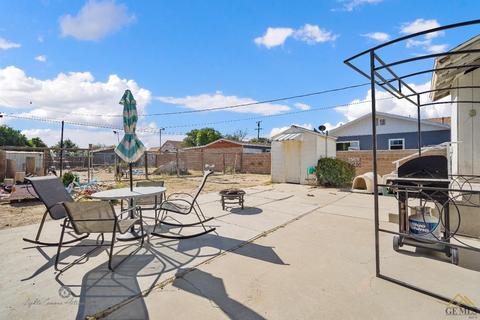 812 Buchanan St, Taft, CA 93268 photo 15