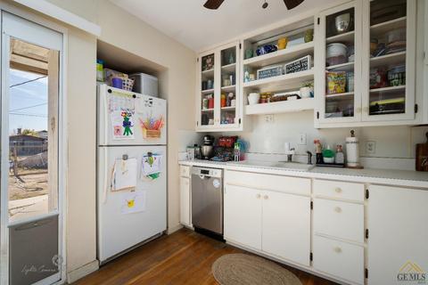 812 Buchanan St, Taft, CA 93268 photo 8
