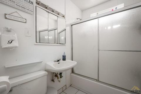 812 Buchanan St, Taft, CA 93268 photo 14