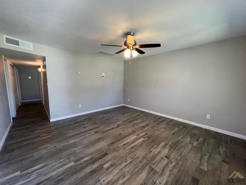 257 Atkinson Ave, Shafter, CA 93263 photo 2