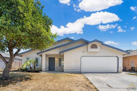 575 Mark Ave, Shafter, CA 93263 photo 2