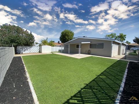 208 Sunset Ln, Taft, CA 93268 photo 8
