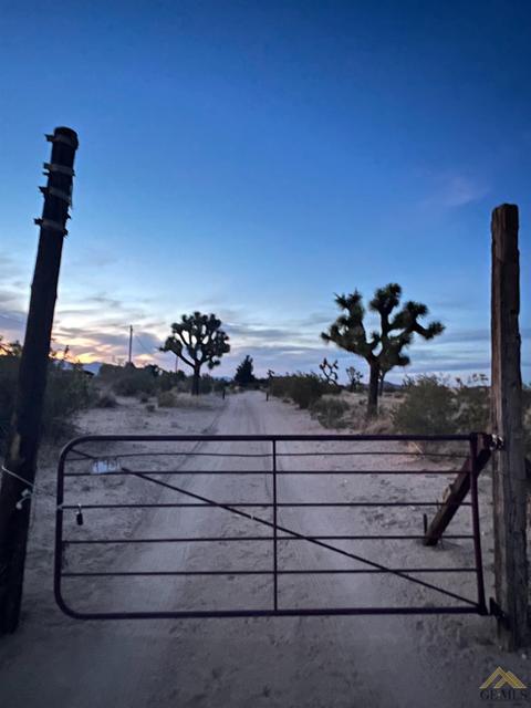 941 E Trotter Ave, Mojave, CA 93501 photo 34