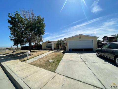 316 S 5th St, Taft, CA 93268 photo 2