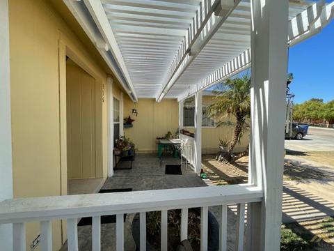 316 S 5th St, Taft, CA 93268 photo 5