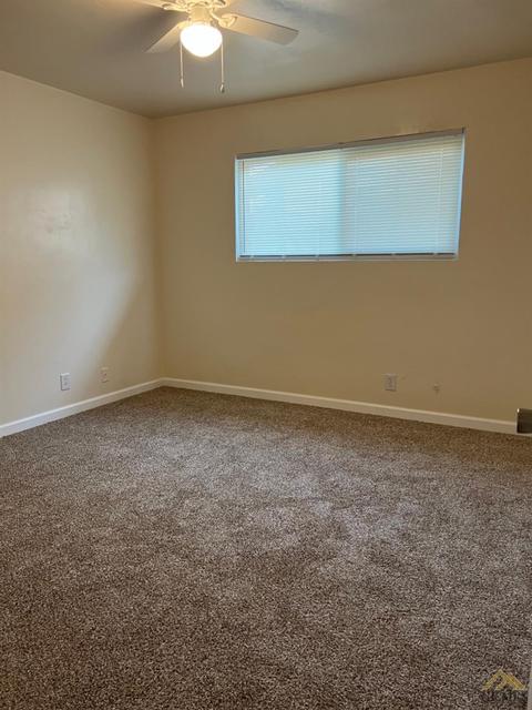 320 Ann Ave, Shafter, CA 93263 photo 10