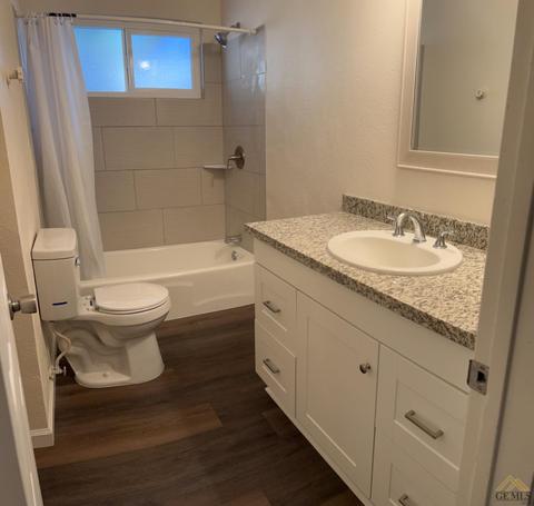 320 Ann Ave, Shafter, CA 93263 photo 6