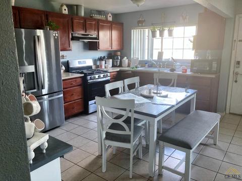 4709 Beehan St, Bakersfield, CA 93307 photo 4