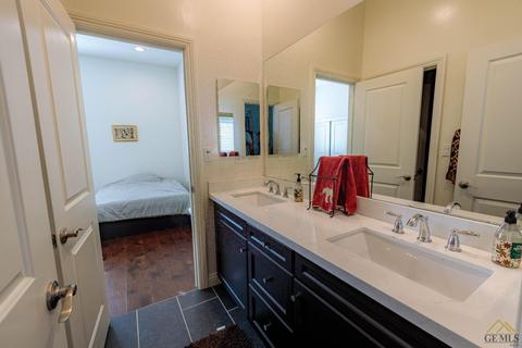 4113 Greendale Ct, Bakersfield, CA 93311 photo 12