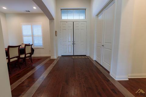 4113 Greendale Ct, Bakersfield, CA 93311 photo 4