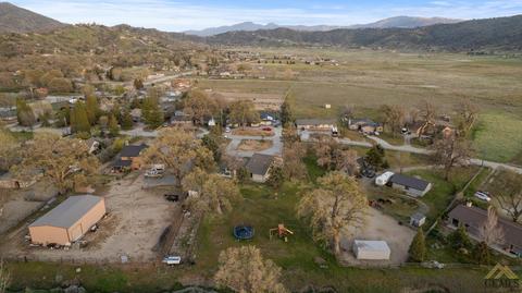 28081 Black Gold Way, Tehachapi, CA 93561 photo 8