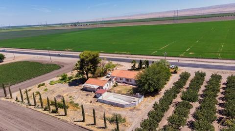 45858 Highway 58, Buttonwillow, CA 93206 photo 2