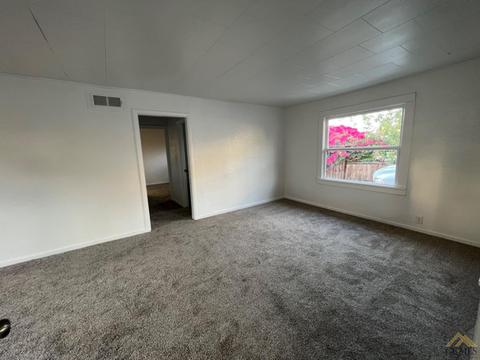 620 Philippine St, Taft, CA 93268 photo 7
