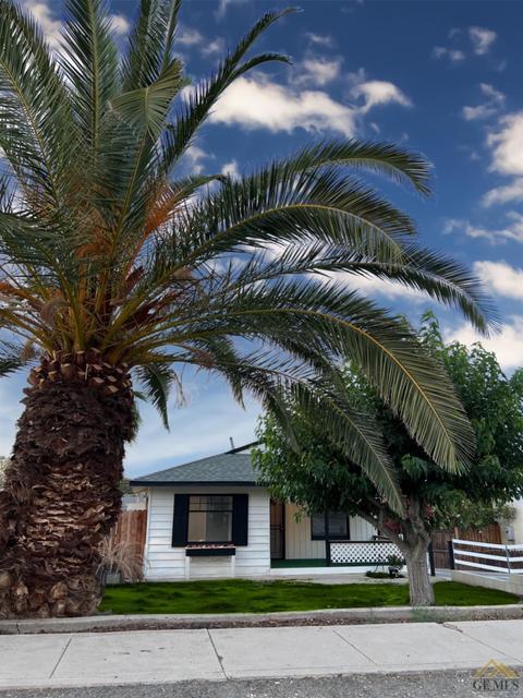 620 Philippine St, Taft, CA 93268 photo 1