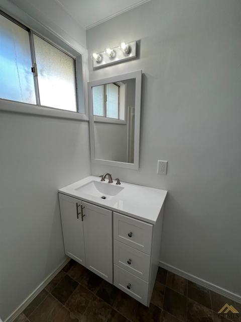 620 Philippine St, Taft, CA 93268 photo 13