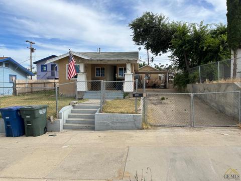 329 D St, Taft, CA 93268 photo 1