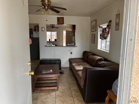 329 D St, Taft, CA 93268 photo 5